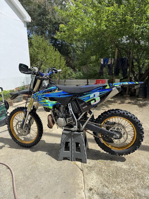 Yz 250 2024 preparada para enduro