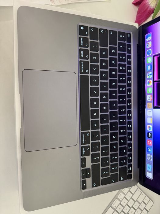 Macbook Air 13 M1 8/256gb Polska Dystrybucja