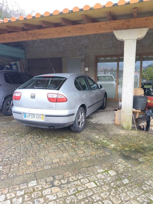 SEAT Leon 1.4 do ano 2000