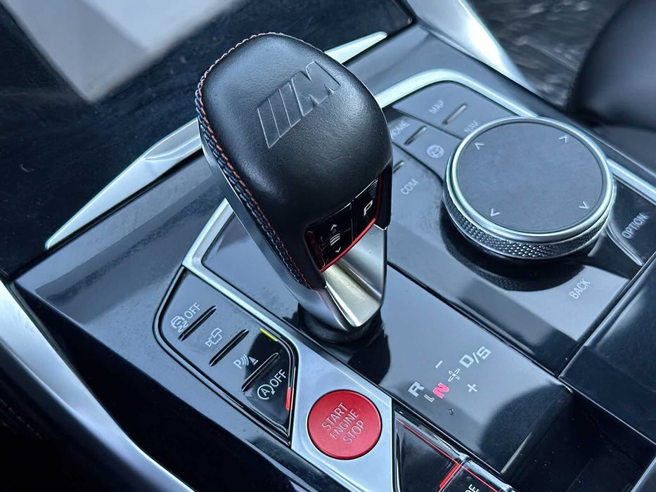 BMW M3      2022
