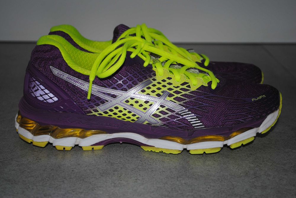 Buty do biegania treningu Asics GEL-NIMBUS 17 roz 40,5