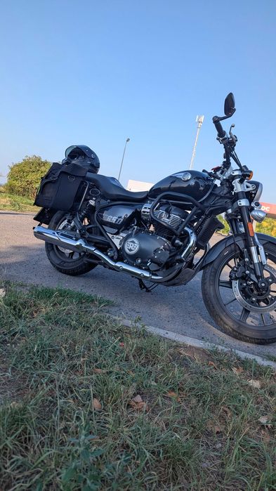 Royal Enfield Super Meteor 650 ABS Touriung [Astral Black] 2023r. 10 tyś km.