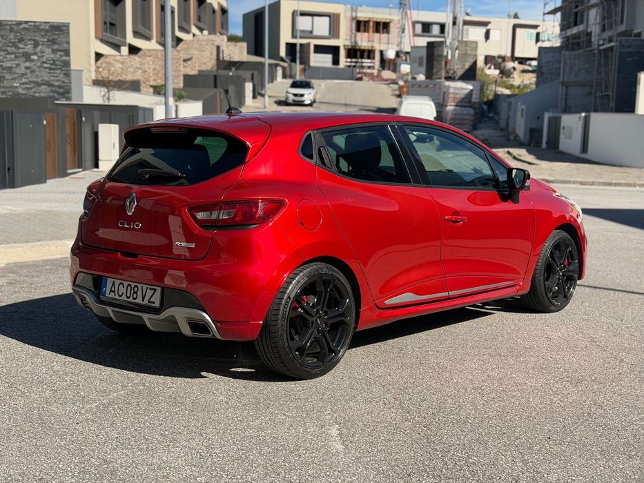 Renault Clio 1.6 Turbo R.S. EDC Sport foto 3