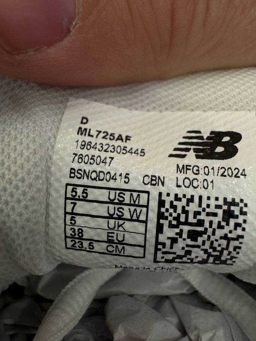 Кросівки New Balance model 725 оригінал (38)