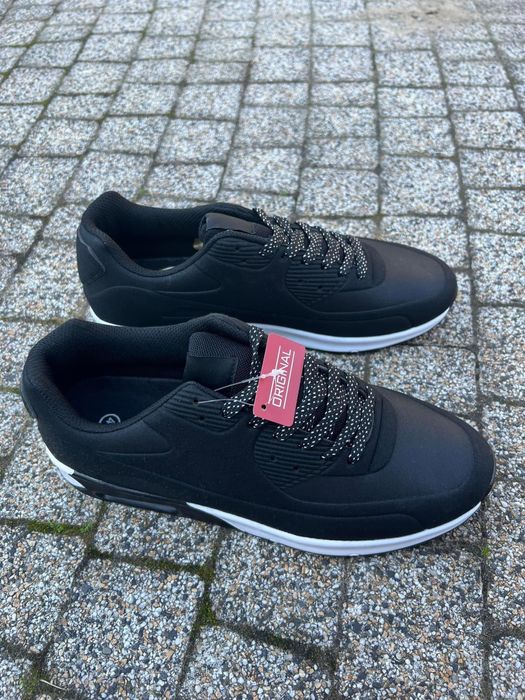 Buty meskie sportowe