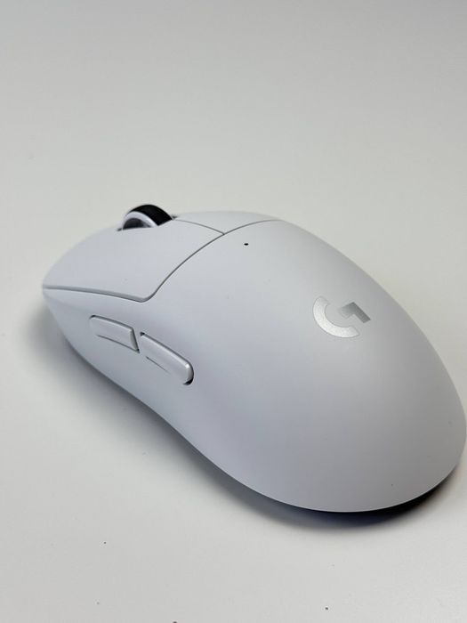 Бездротова ігрова оптична миша Logitech G PRO X SUPERLIGHT 2 White - ультралегка конструкція, сумісність з бездротовою зарядкою PowerPlay, 44 000 DPI
