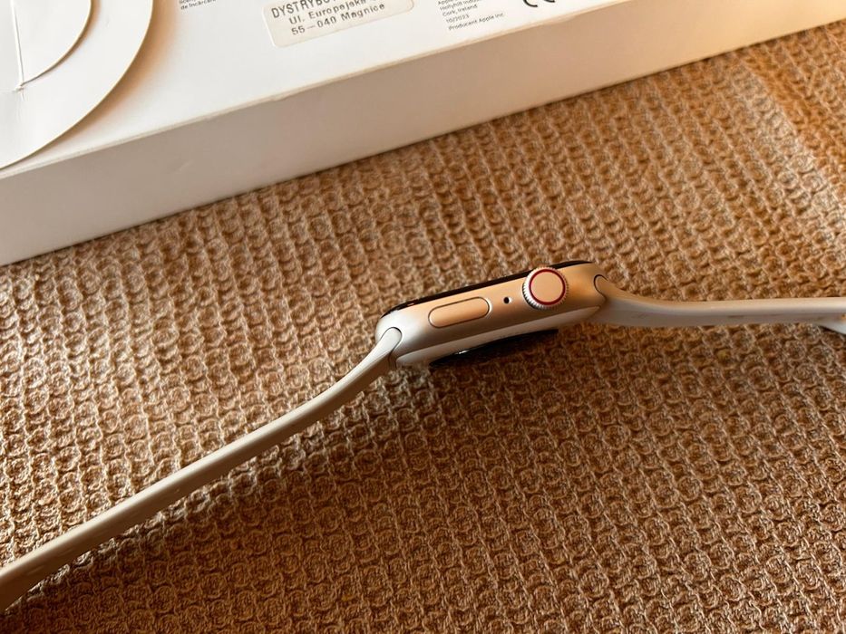 Apple Watch SE 44 STAL CELLULAR !