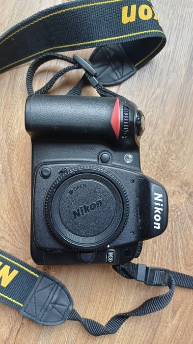 Nikon D80 body –  lustrzanka