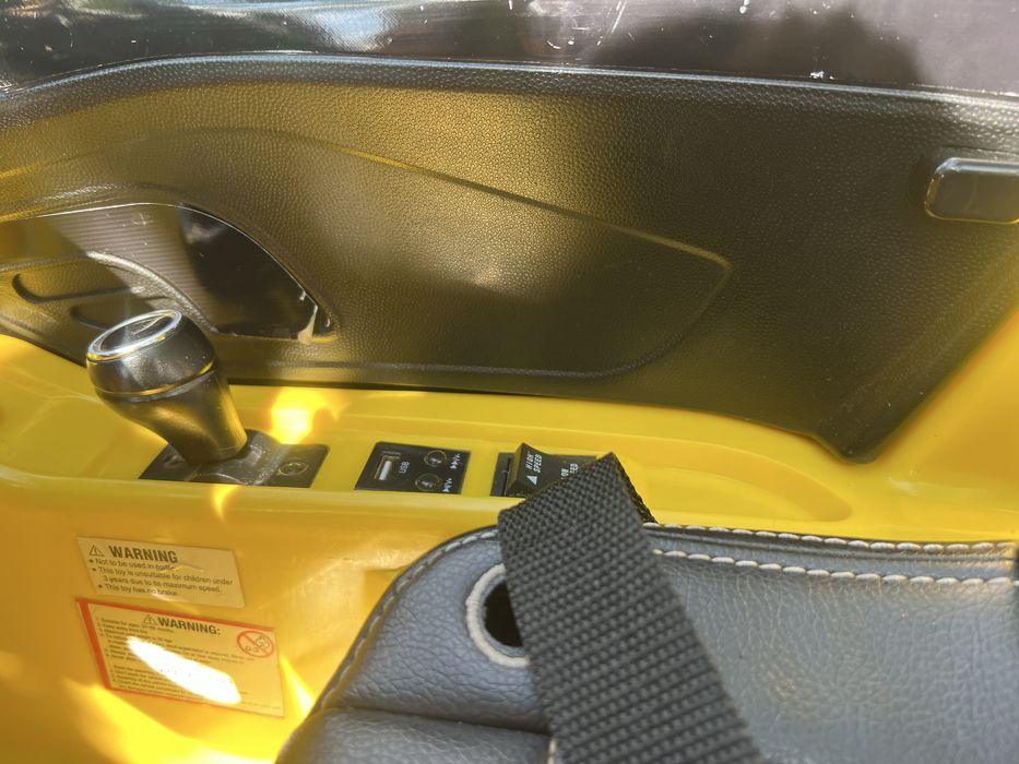 Машина Audi на дистанційному керуванні