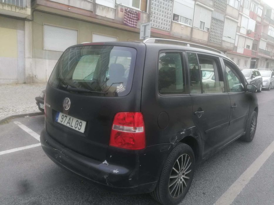 VW touran carros