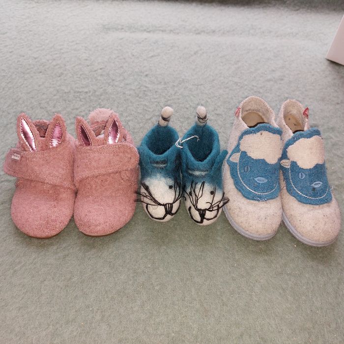 Вовняні  вален ітапочки 25,21 розміри