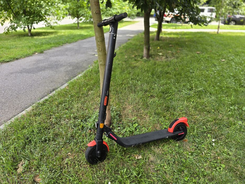 Електросамокат Ninebot ES 1