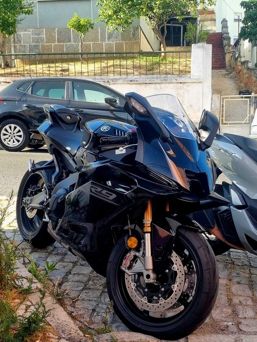 Yamaha R9 YZF-R9
