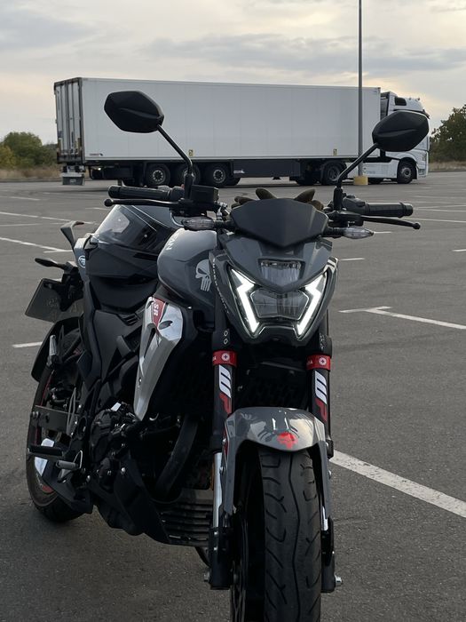 Мотоцикл Lifar SR220