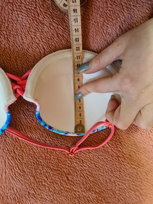 Яркий верх купальника Victoria Secret 75 b трусики (низ)