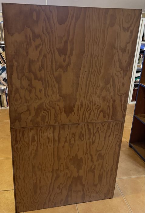 Moveis de arrumação azuis em pinho