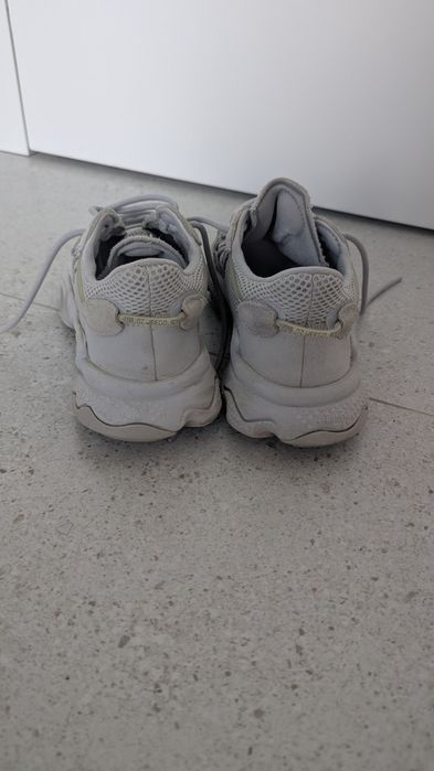 Buty sportowe Adidas Ozweego