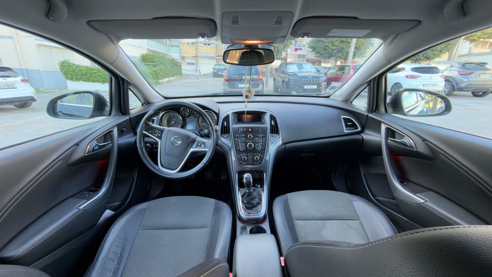Opel Astra Sports Tourer