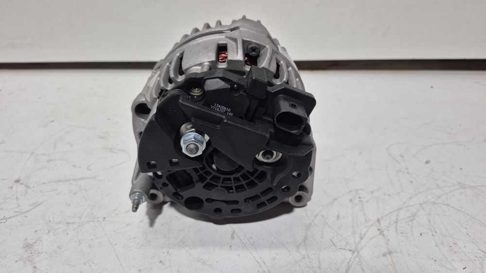 Alternator Seat VW Skoda 1.4 -1.6  benzyna  0479.03015G
