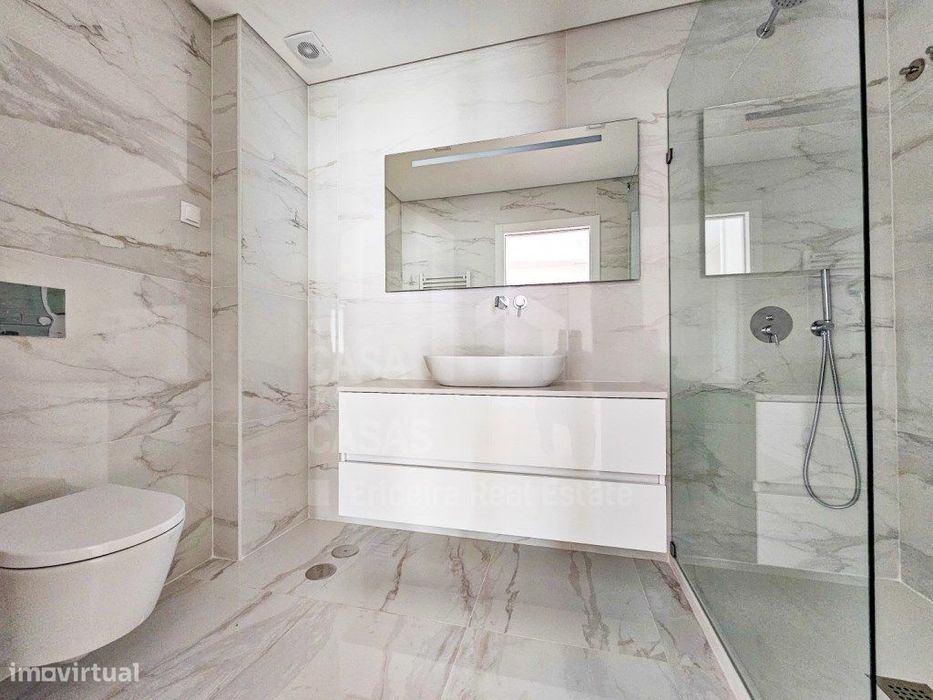 Vende Apartamento T2 - Ericeira, A Casa das Casas