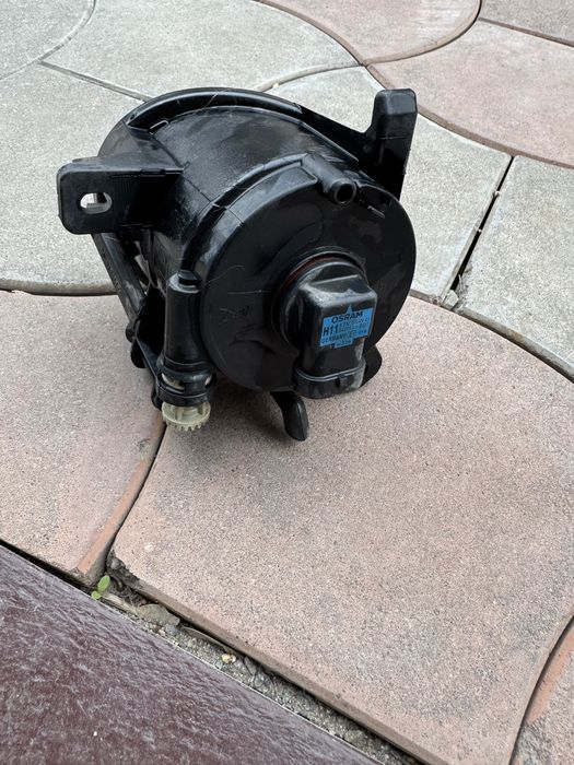 Противотуманка правая Audi Q5