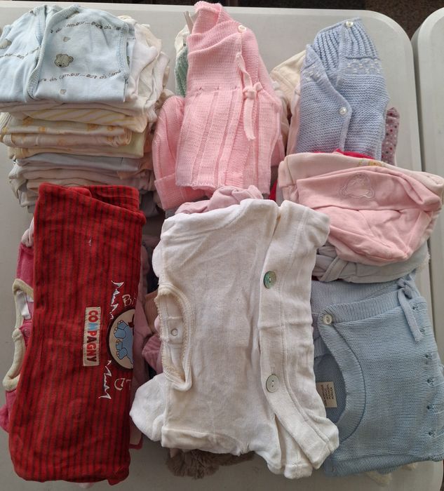 Lote de bébé 0 meses 1 mese.