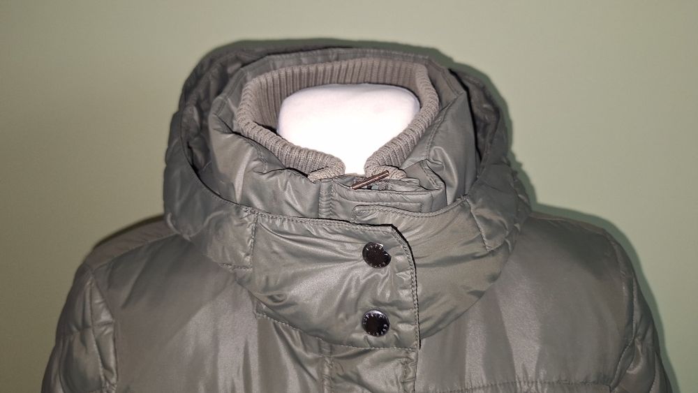 Płaszcz zimowy puchowy  khaki Esprit 38