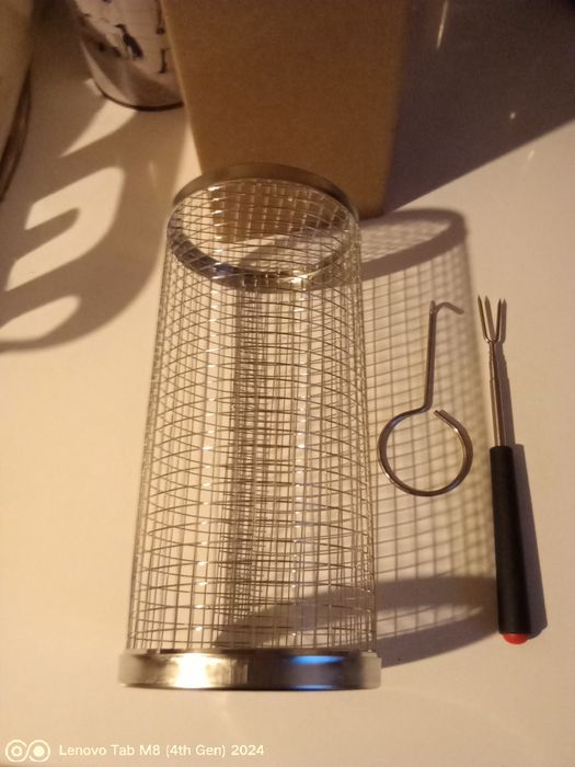 *Koszyczek do grillowania*