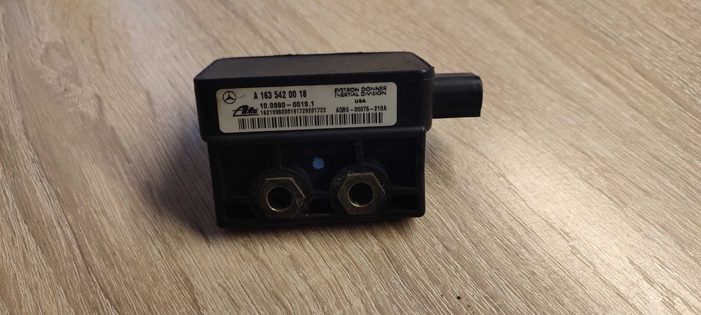 Датчик модуль ESP Mercedes ML320 A1635420018