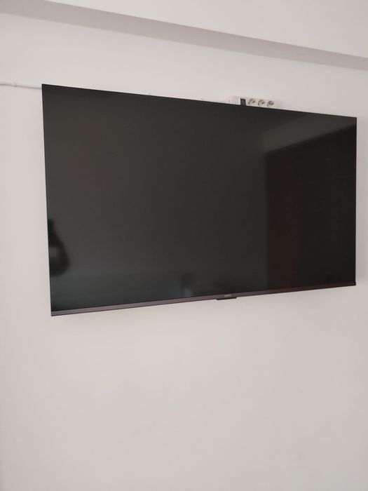 Cama / TV / Cadeira Razer
