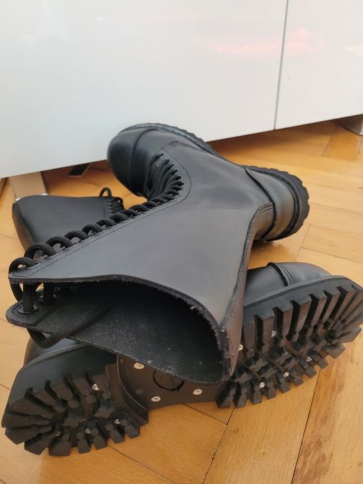 Oryginalne buty skórzane Brandit - Phantom 20 Hole r.39