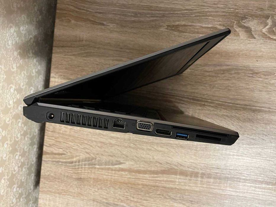 Ноутбук Fujitsu Lifebook E743 Intel Core i5-3230M |5GB DDR3 некомплект
