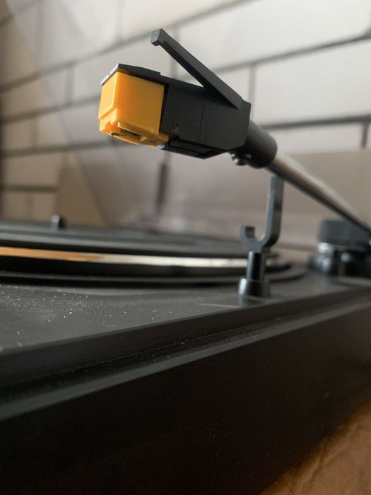 Toshiba sr v12 програвач вінілу