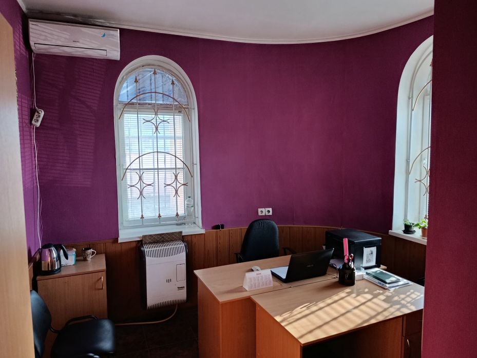 Продам нерухомість