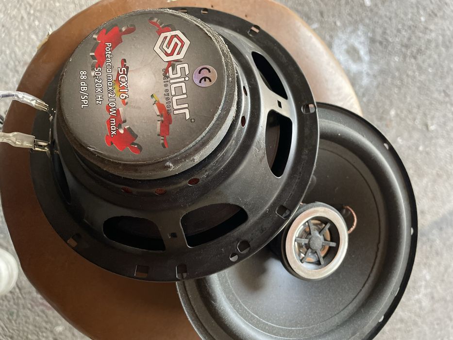 Colunas Sicur 210w