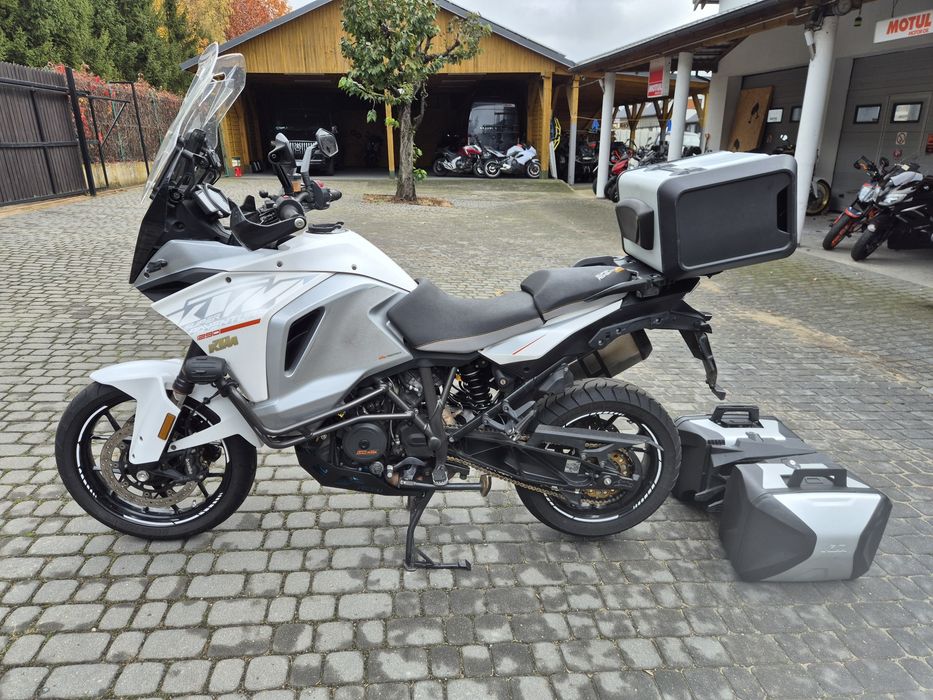 KTM