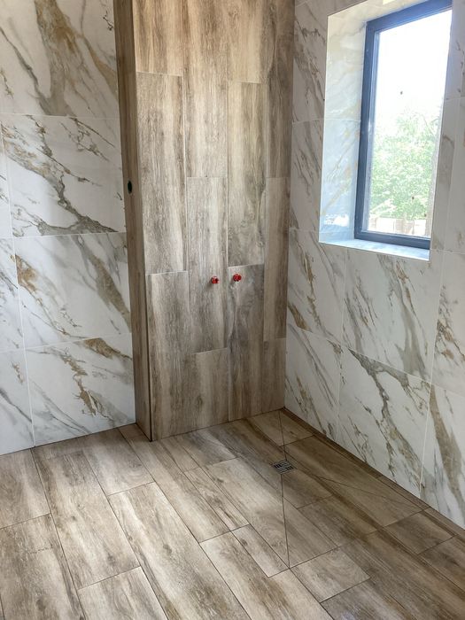 Плиточник, услуги плиточника, укладка плитки