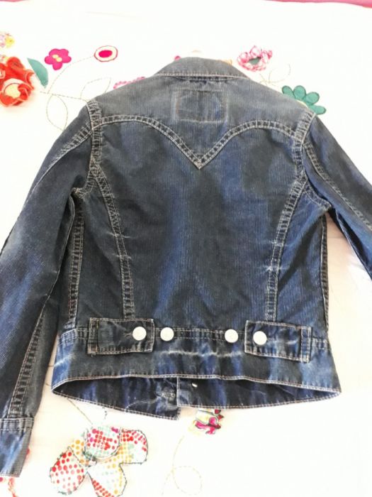 LOW PRICE - 3 denim jackets, like new, Levi's, Zara, Mango64738481956738123
