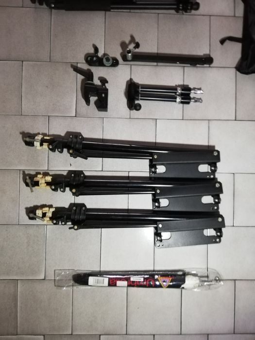 Tripés Manfrotto e Giottos