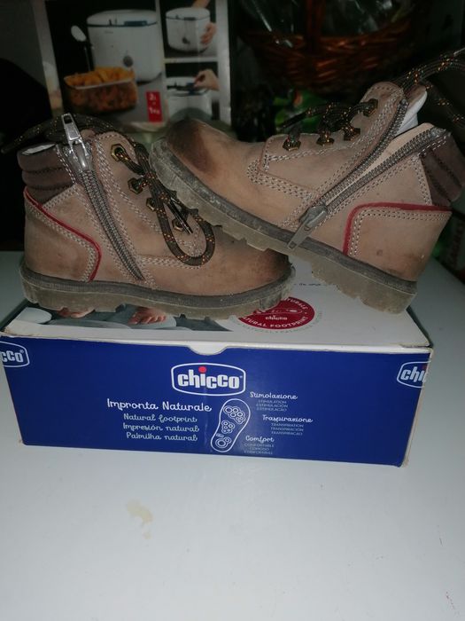 Botas da Chicco, num 24 em bom estado