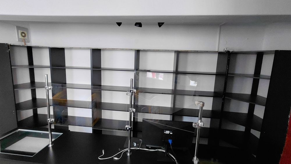 Do sprzedania regały  sklepowe