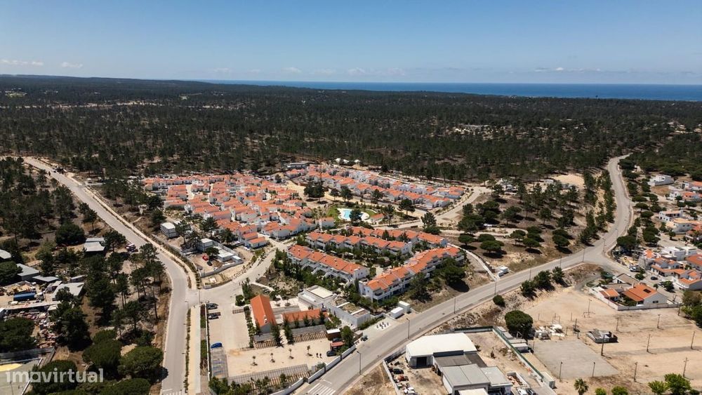 Apartamento T2 com jardim, Carvalhal, Grandola