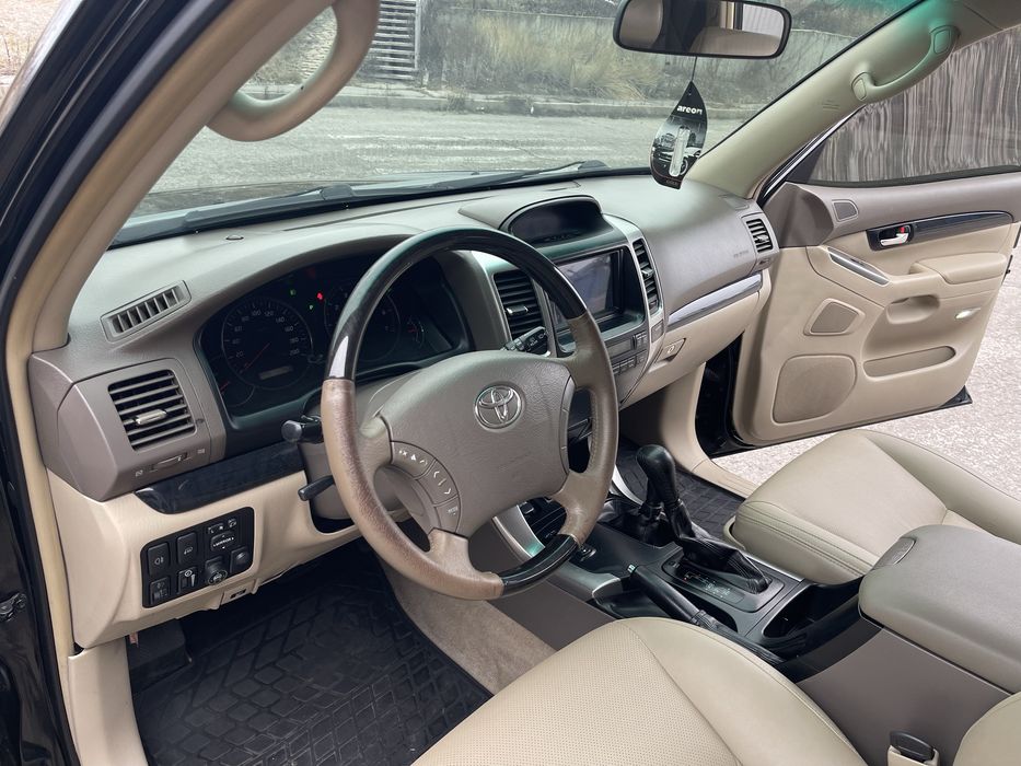 Продам Toyota Prado 120