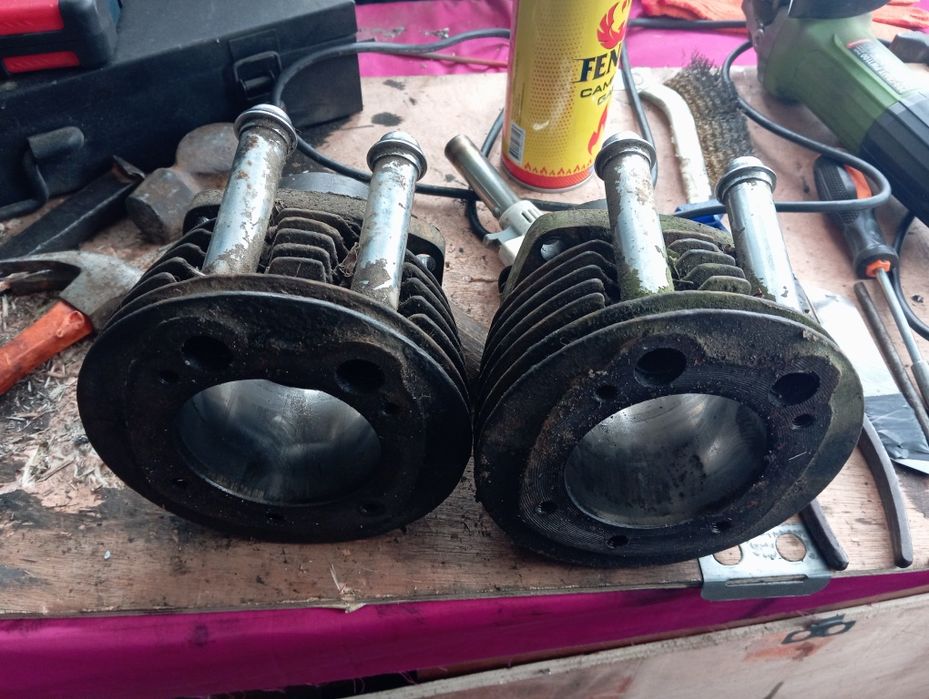 Циліндри мото Урал