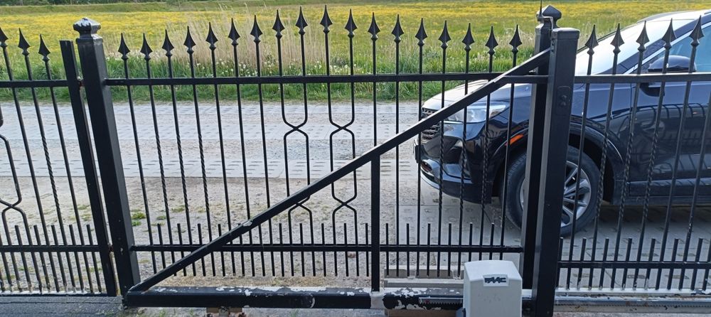 Ogrodzenie stalowe, pełne, kute