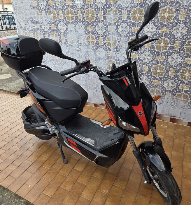 Moto elétrica voltrish