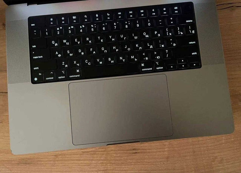 Macbook Pro 16 m1 max 32gb 1tb