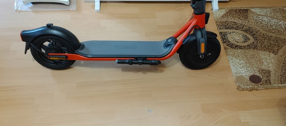 Электросамокат Ninebot D38E