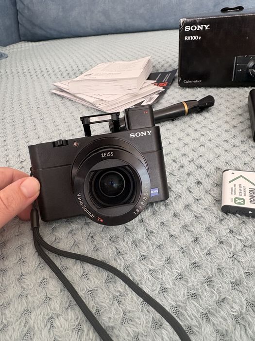 Aparat sony RX100V stan jak nowy