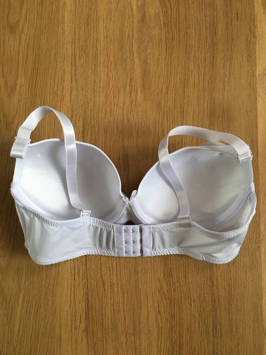 Бюстгалтер-новий